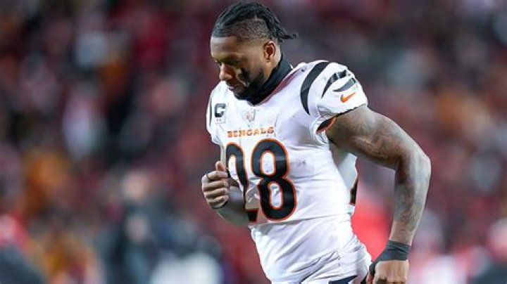 joe mixon height and weight measurement in meters feet kg and ibs 1