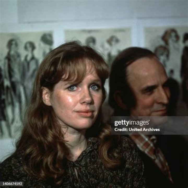 Liv Ullmann
