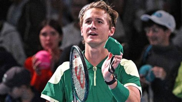 Sebastian Korda house: Where does Sebastian Korda live? 1 Sebastian Korda 5 things