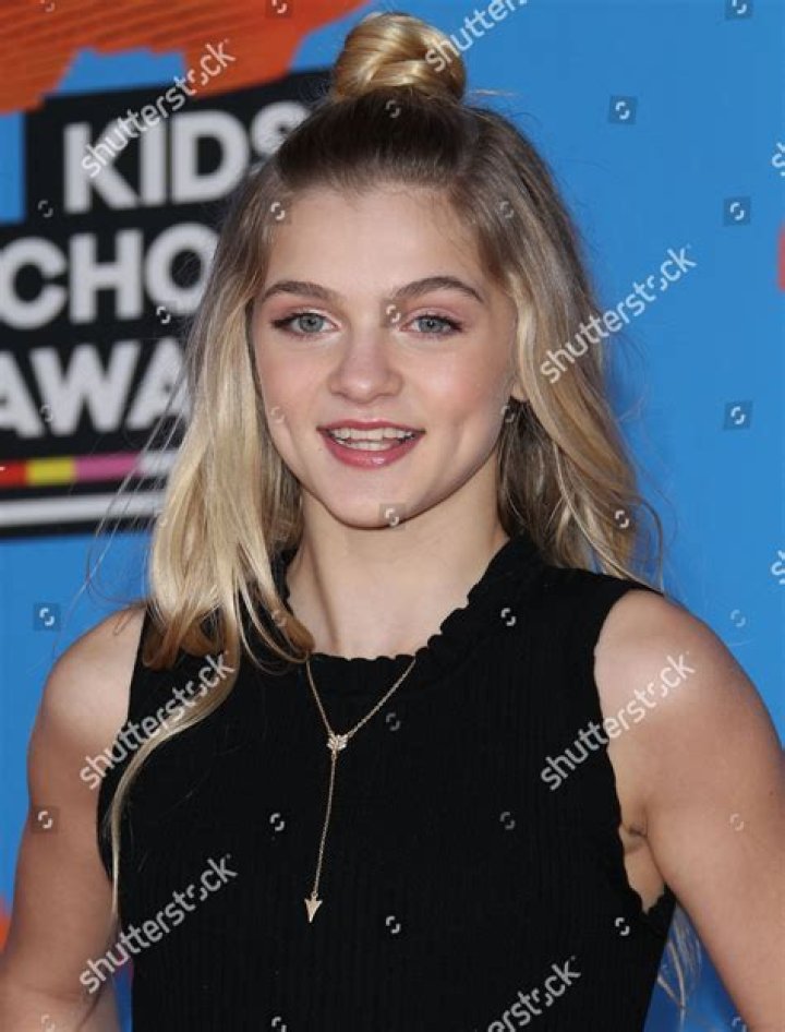 Skylar Dunn Skylar Dunn
